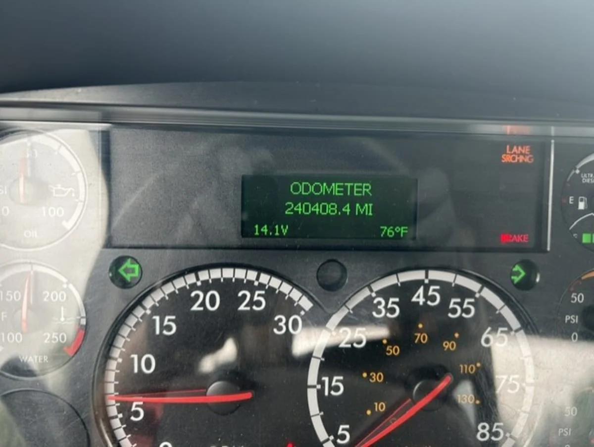 2020 Freightliner M2 106 in Farmingdale, NY — photo 9