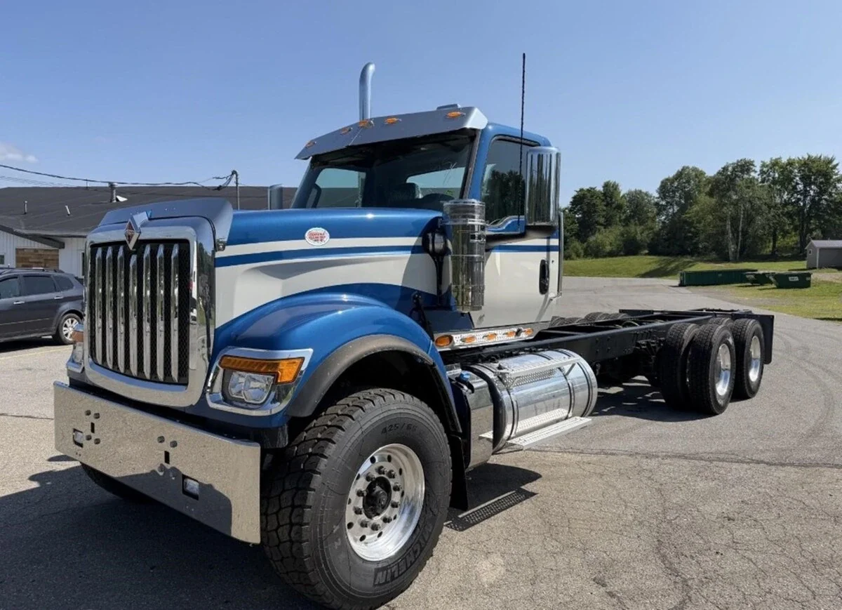 2027 International HX in Clarion, PA