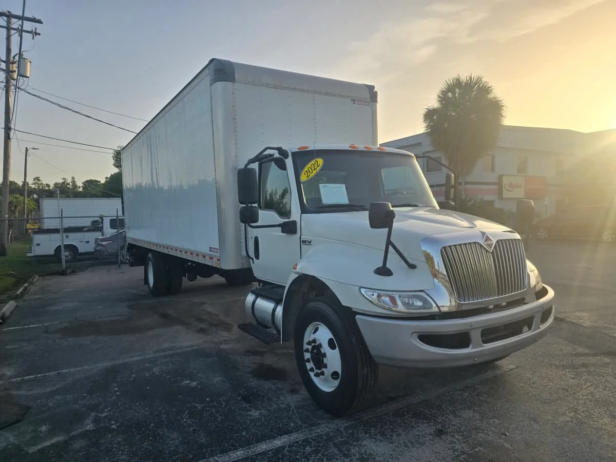 2022 International MV in Tampa, FL