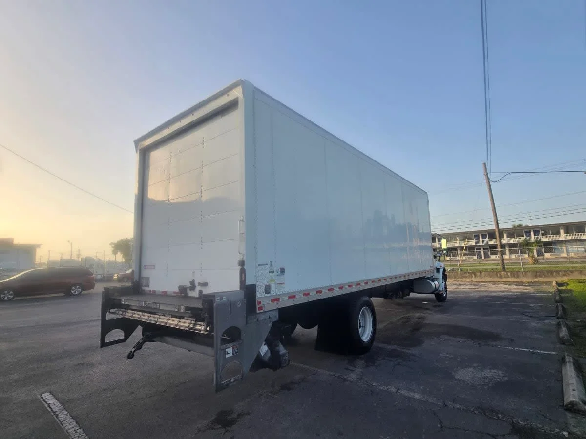 2022 International MV in Tampa, FL — photo 6