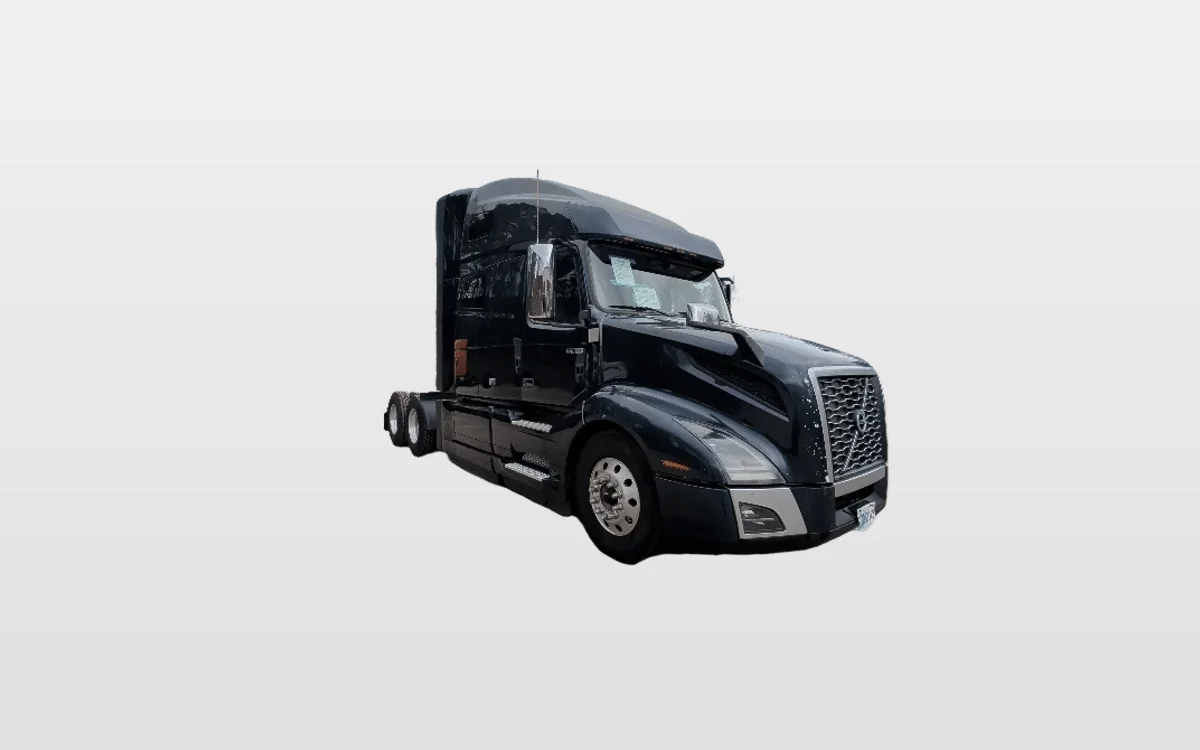 2020 Volvo VNL 760 - image 1