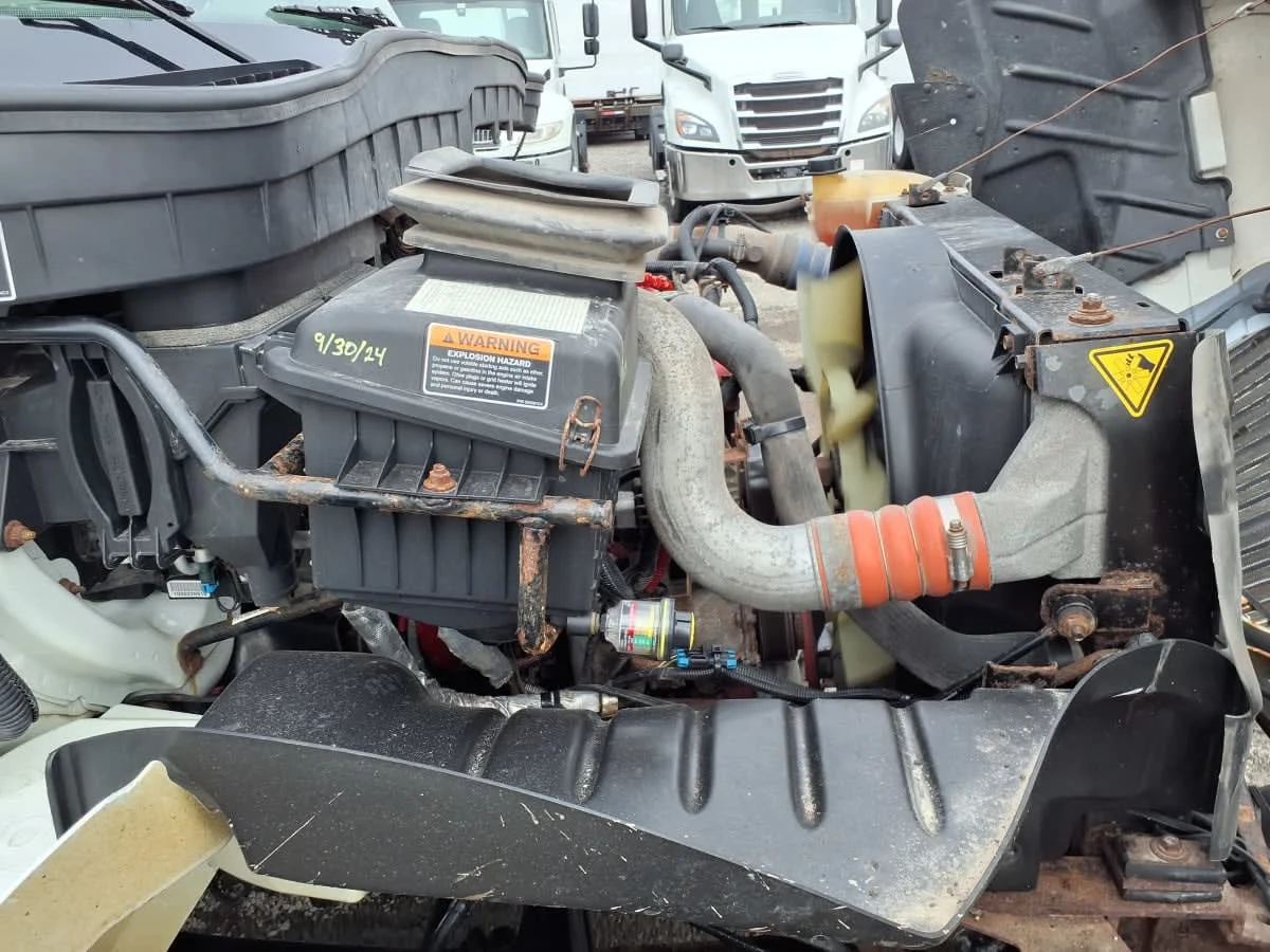 2019 International 4300 in Taylor, MI — photo 17