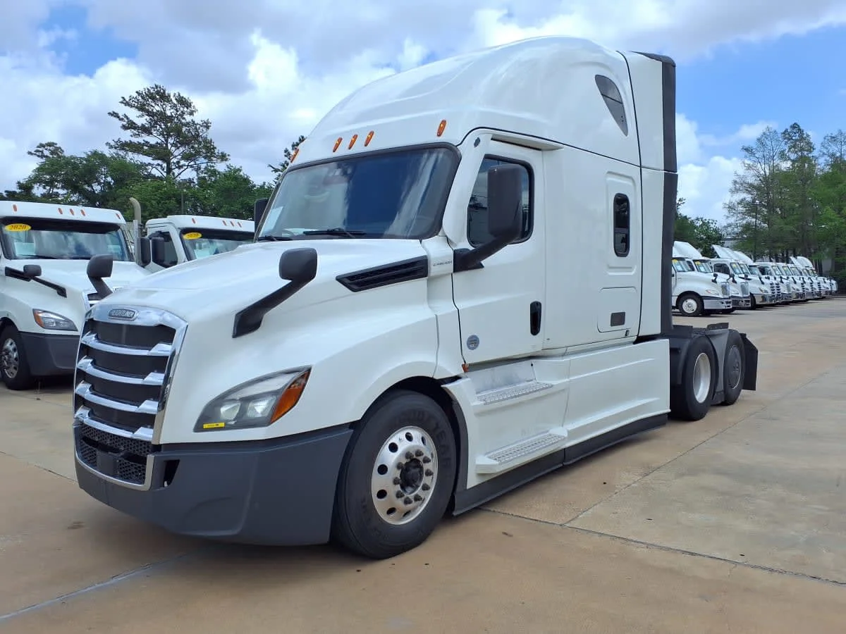 2023 Freightliner Cascadia in Houston, TX