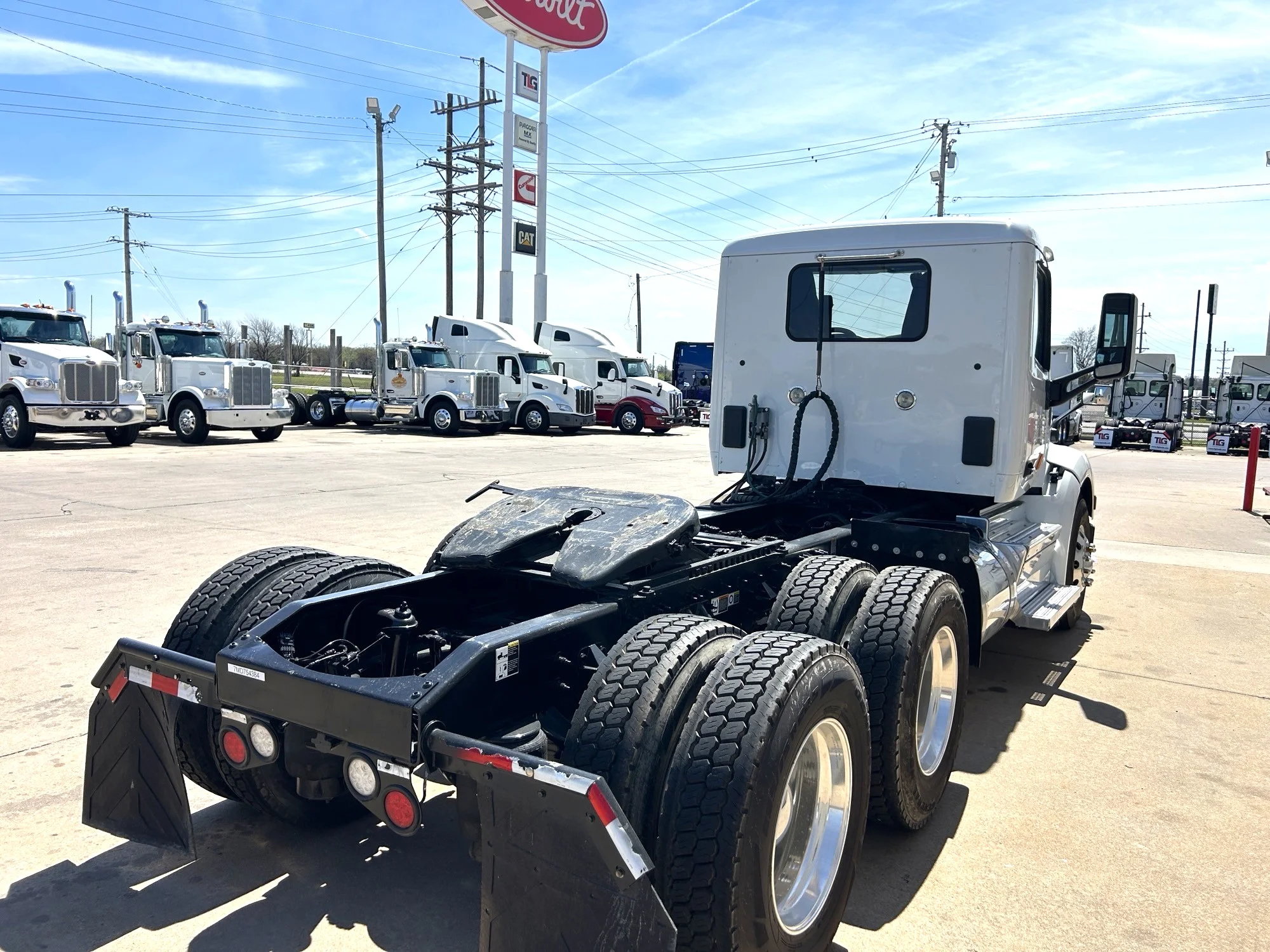 2021 Peterbilt 579 in Joplin, MO — photo 7