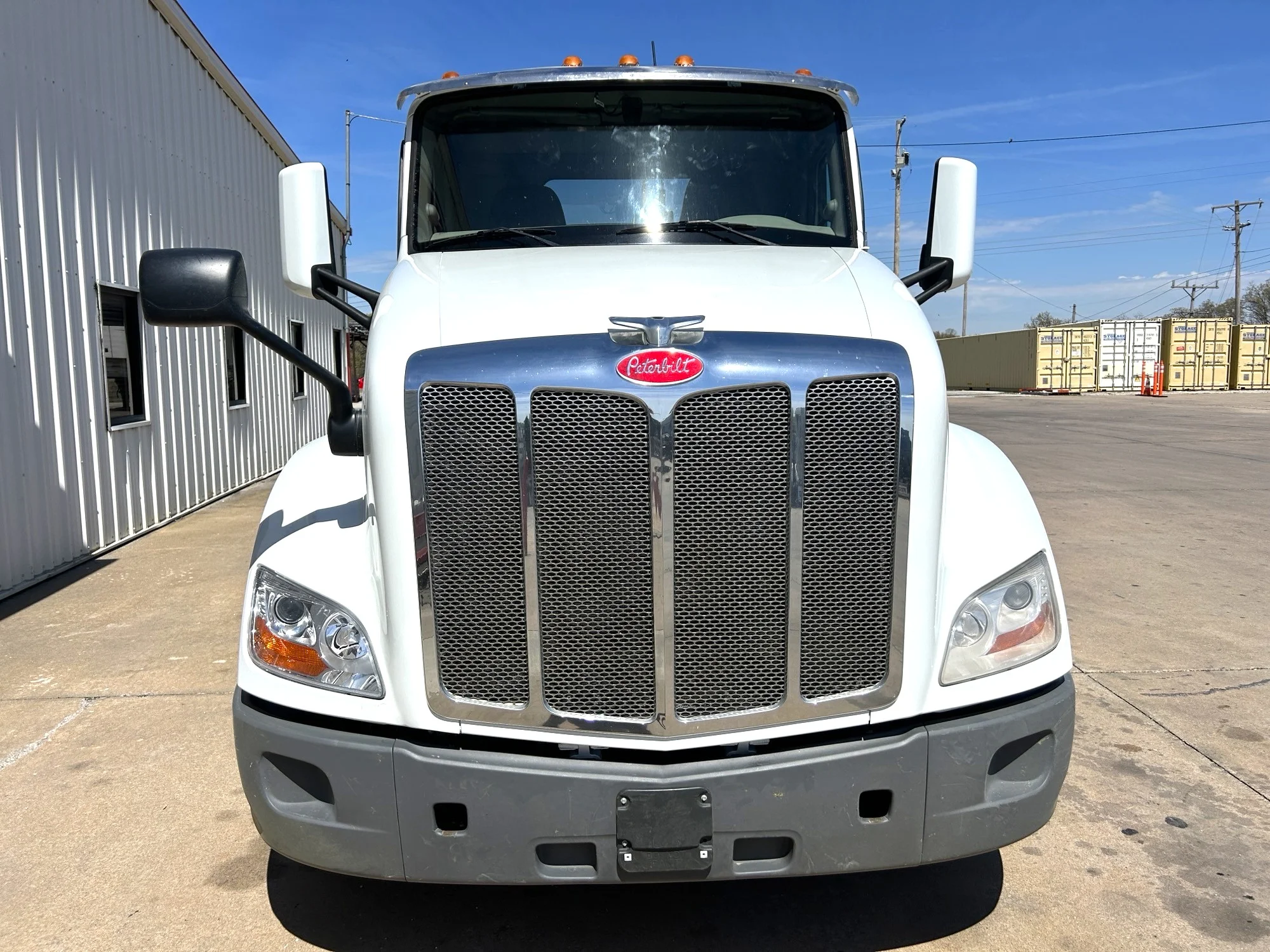 2021 Peterbilt 579 in Joplin, MO — photo 2