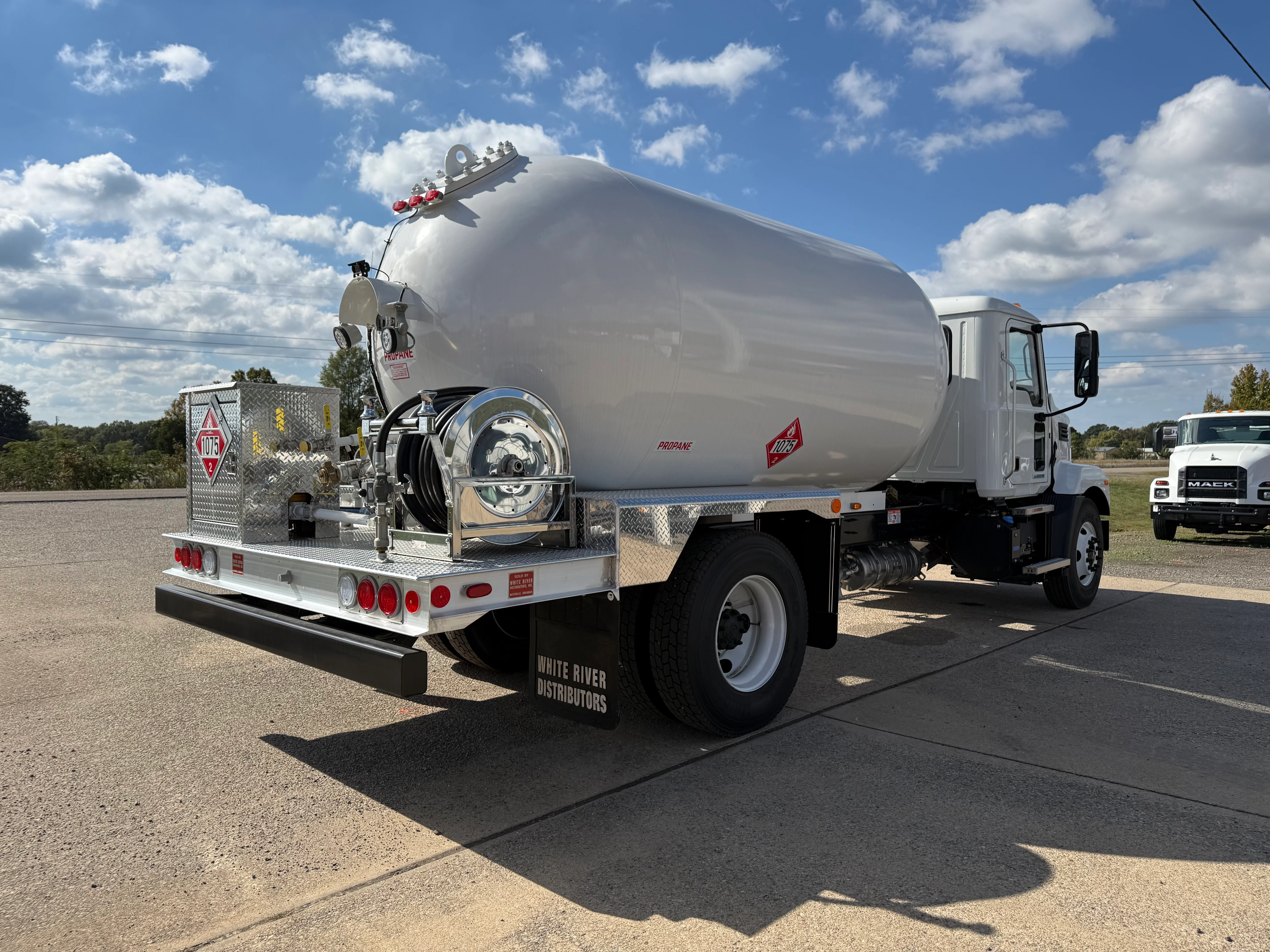 2026 Mack MD in Pottsville, PA — photo 4
