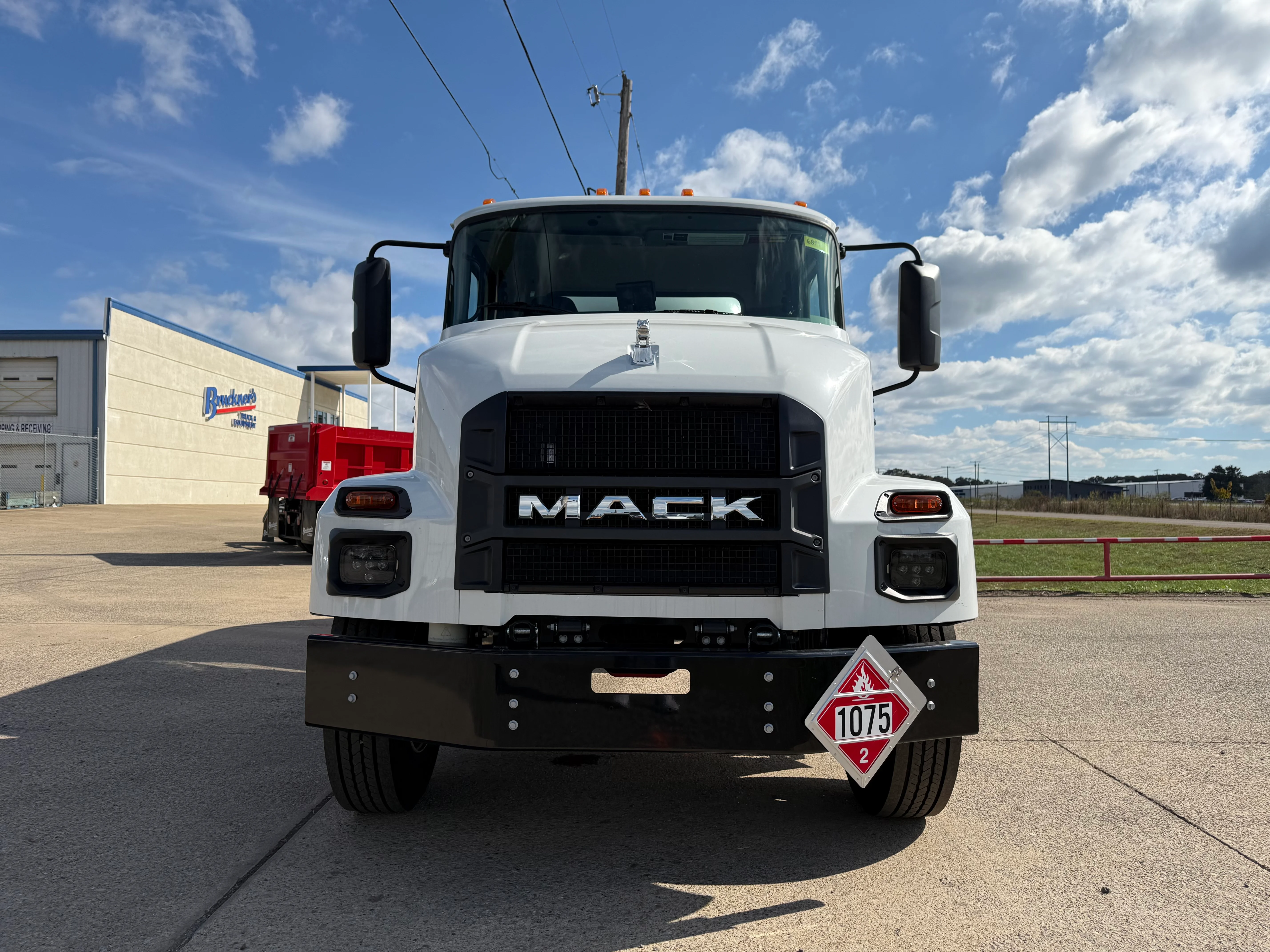2026 Mack MD in Pottsville, PA — photo 14