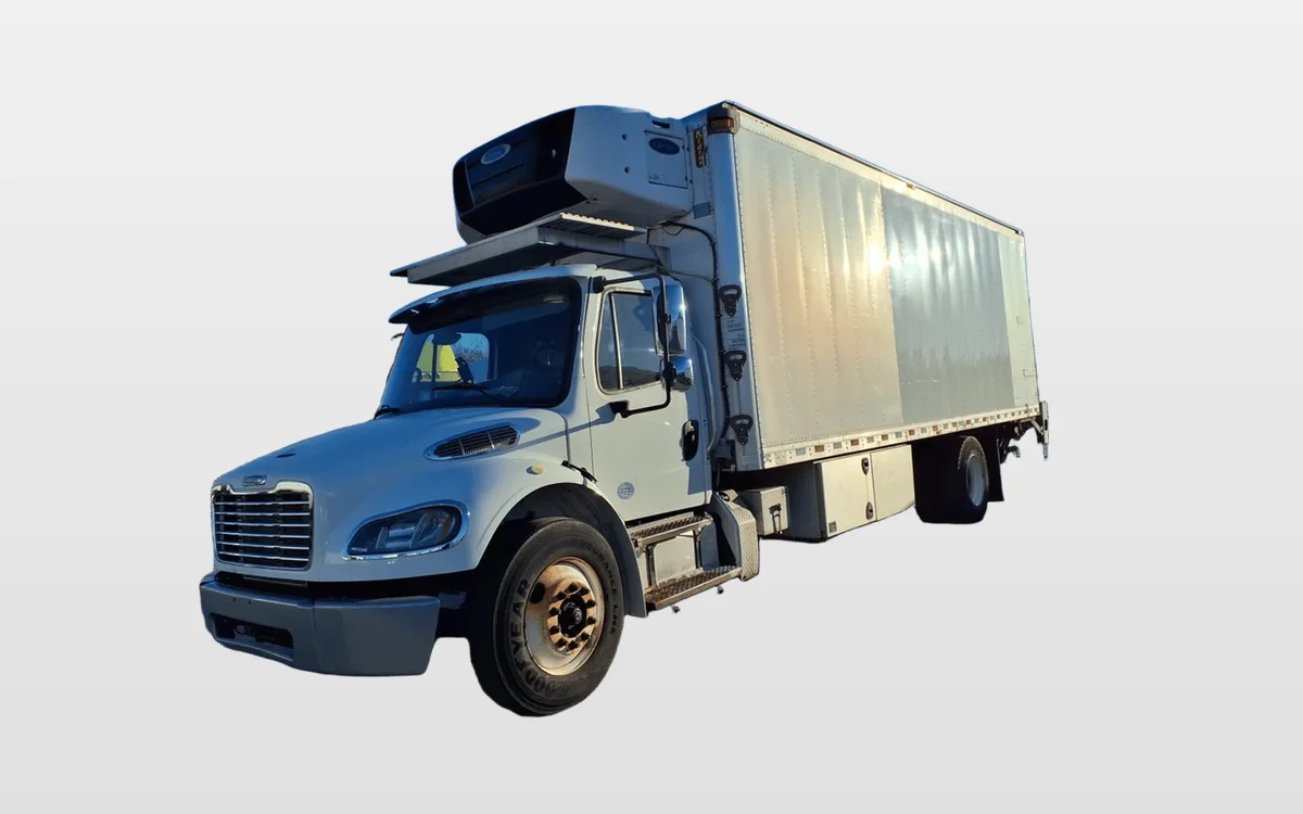2017 Freightliner M2 106 - image 1