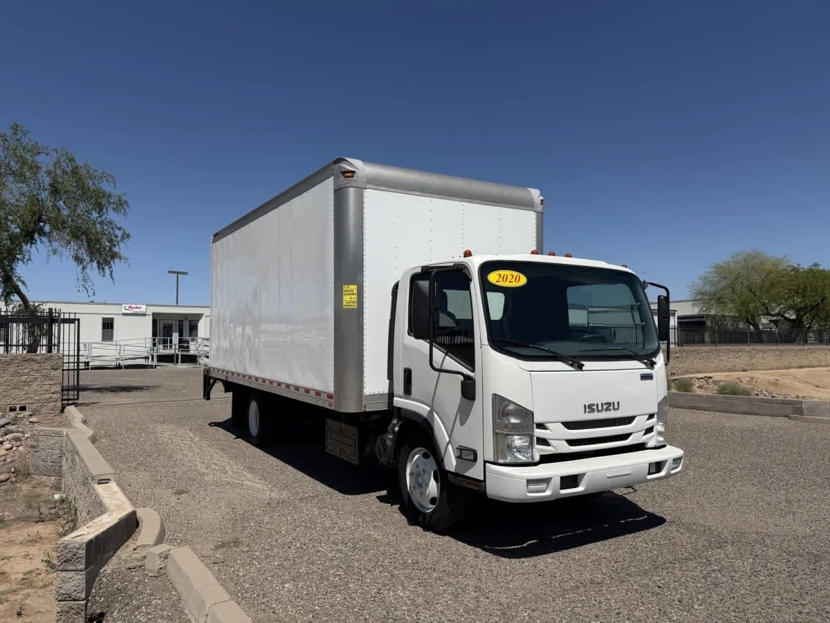 2020 Isuzu NQR - image 3