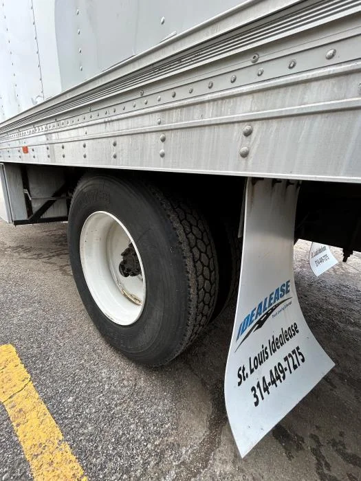 2019 International 4300 - image 9