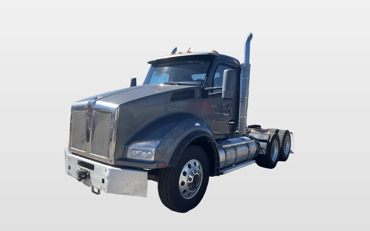 2022 Kenworth T880 - image 1
