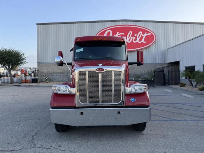 2024 Peterbilt 567 in Los Angeles, CA — photo 3