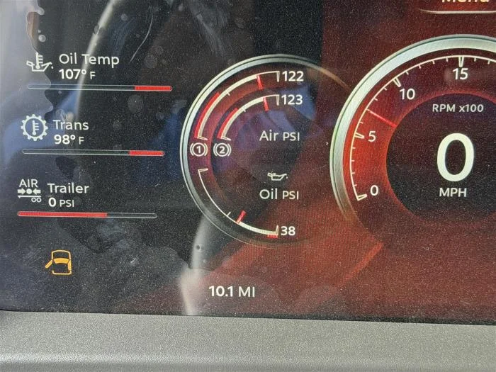 2024 Peterbilt 567 in Los Angeles, CA — photo 30