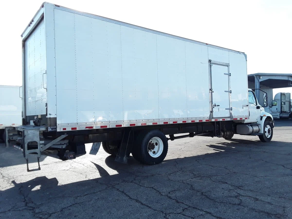 2020 International MV in Hilliard, OH — photo 4
