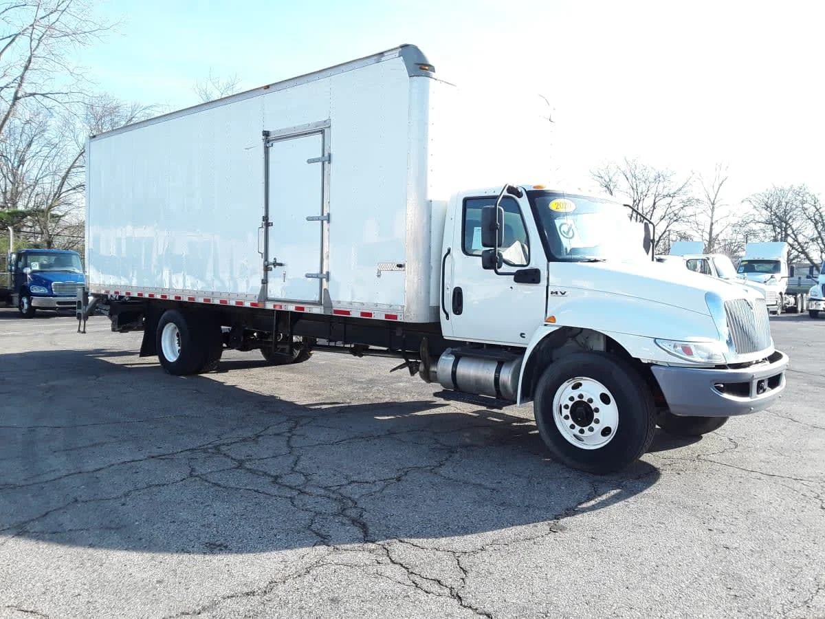 2020 International MV in Hilliard, OH — photo 3