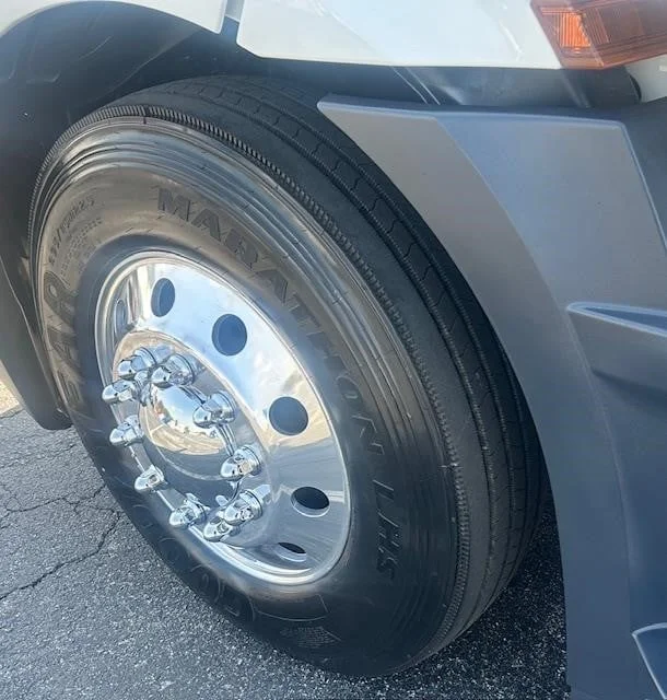 2022 FREIGHTLINER Cascadia 126 - image 8