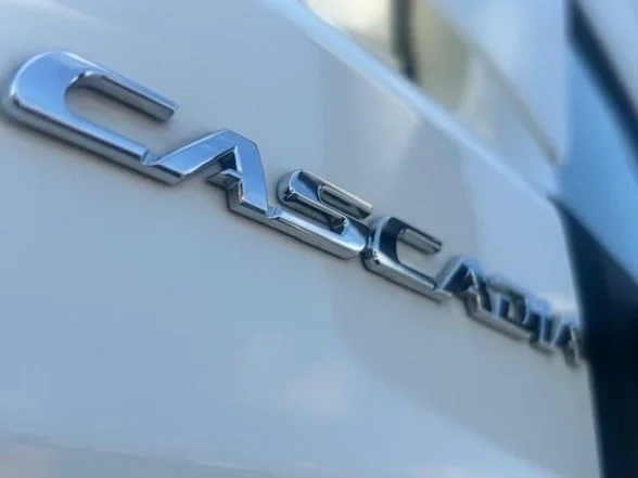 2022 FREIGHTLINER Cascadia 126 - image 7