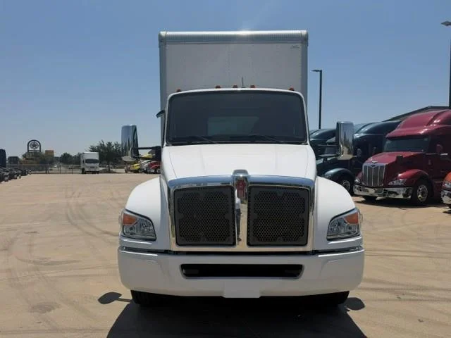 2024 Kenworth T280 — photo 11