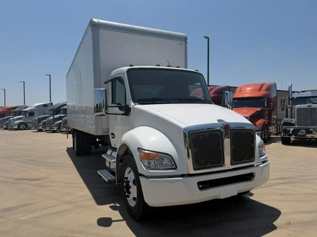 2024 Kenworth T280 — photo 10