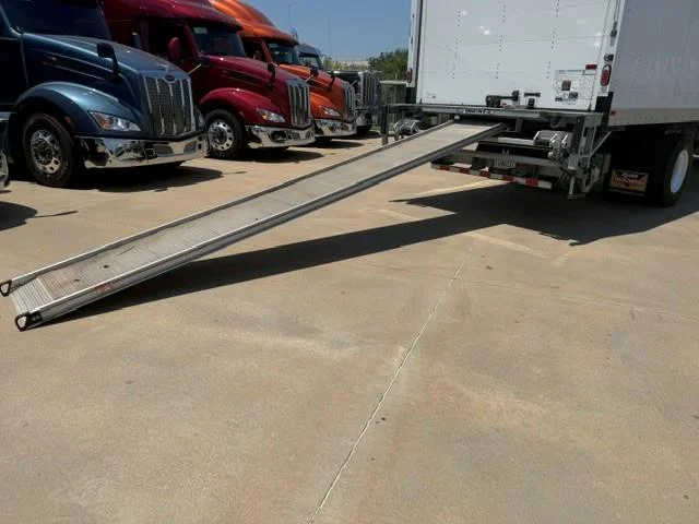 2024 Kenworth T280 — photo 36
