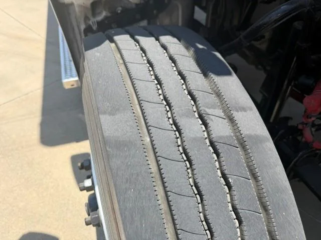 2024 Kenworth T280 — photo 28