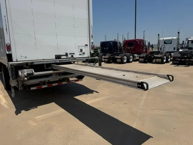 2024 Kenworth T280 — photo 33
