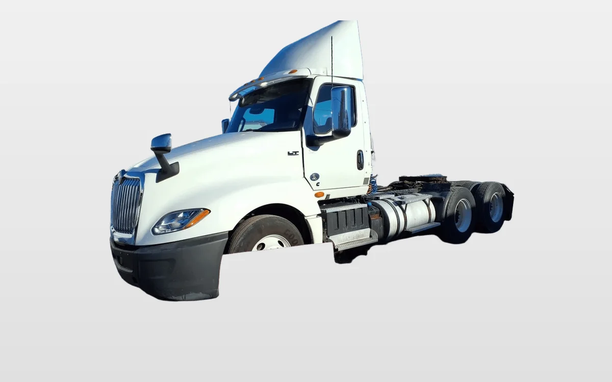 2019 International - image 1