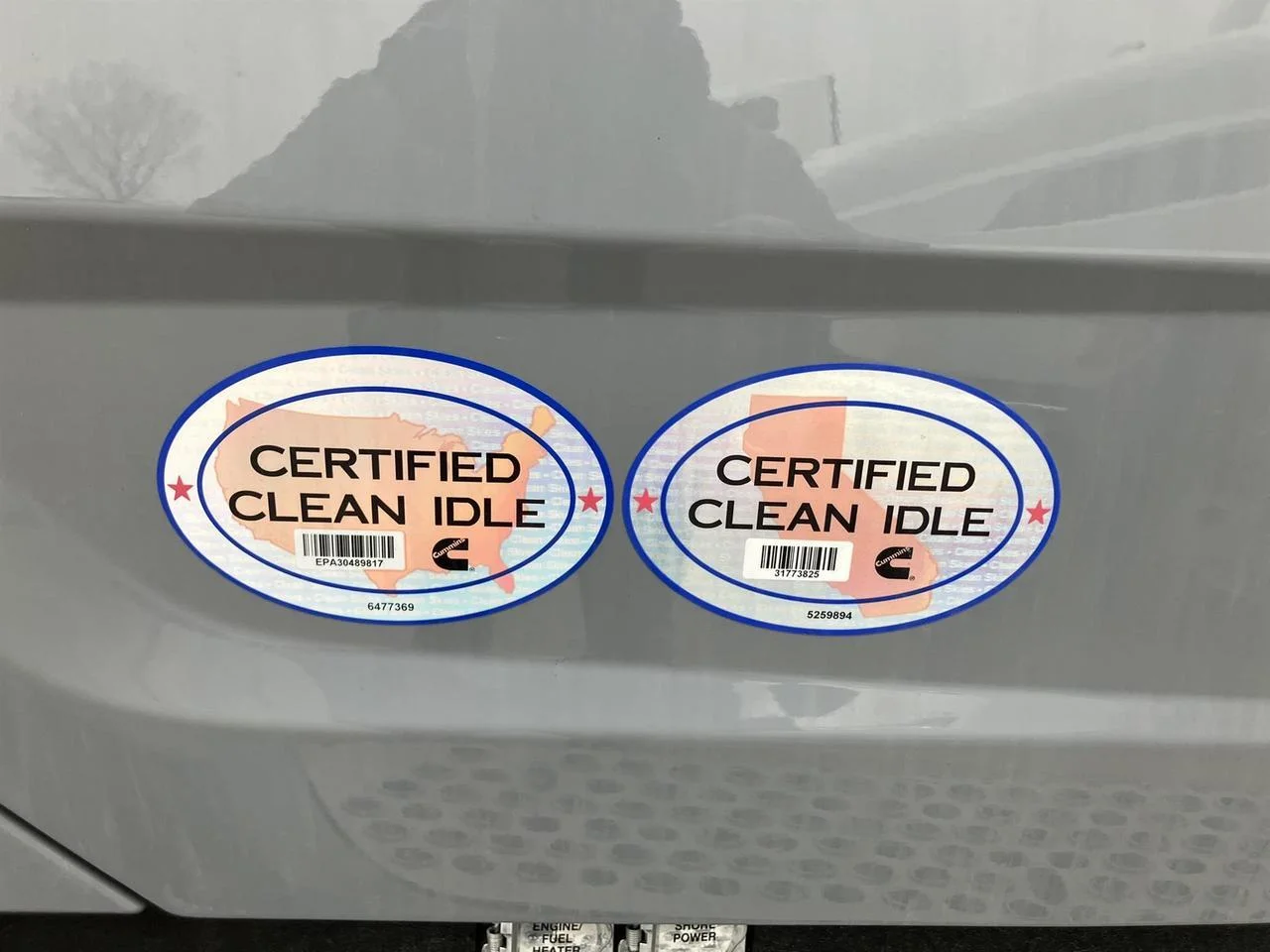 2027 Peterbilt 579 - image 6