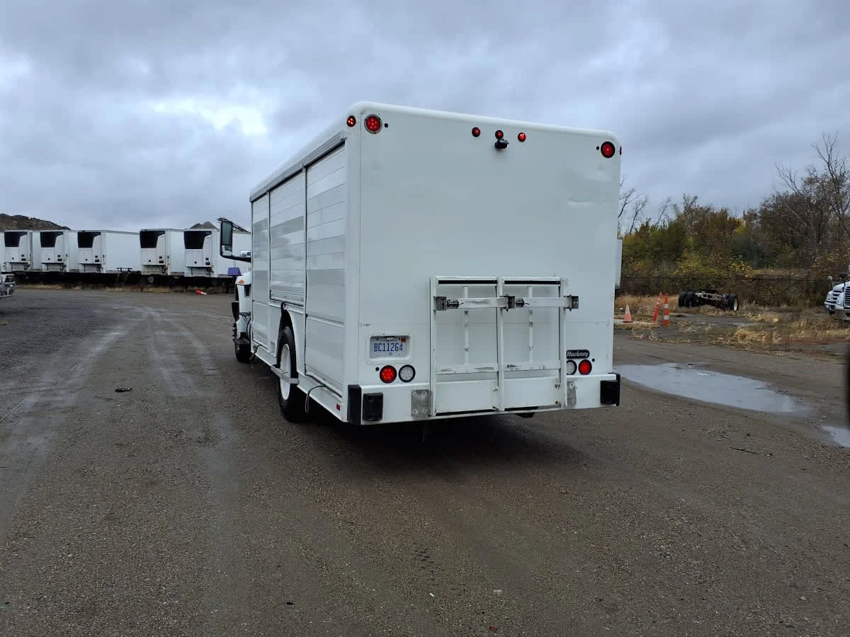 2020 International MV in Taylor, MI — photo 4