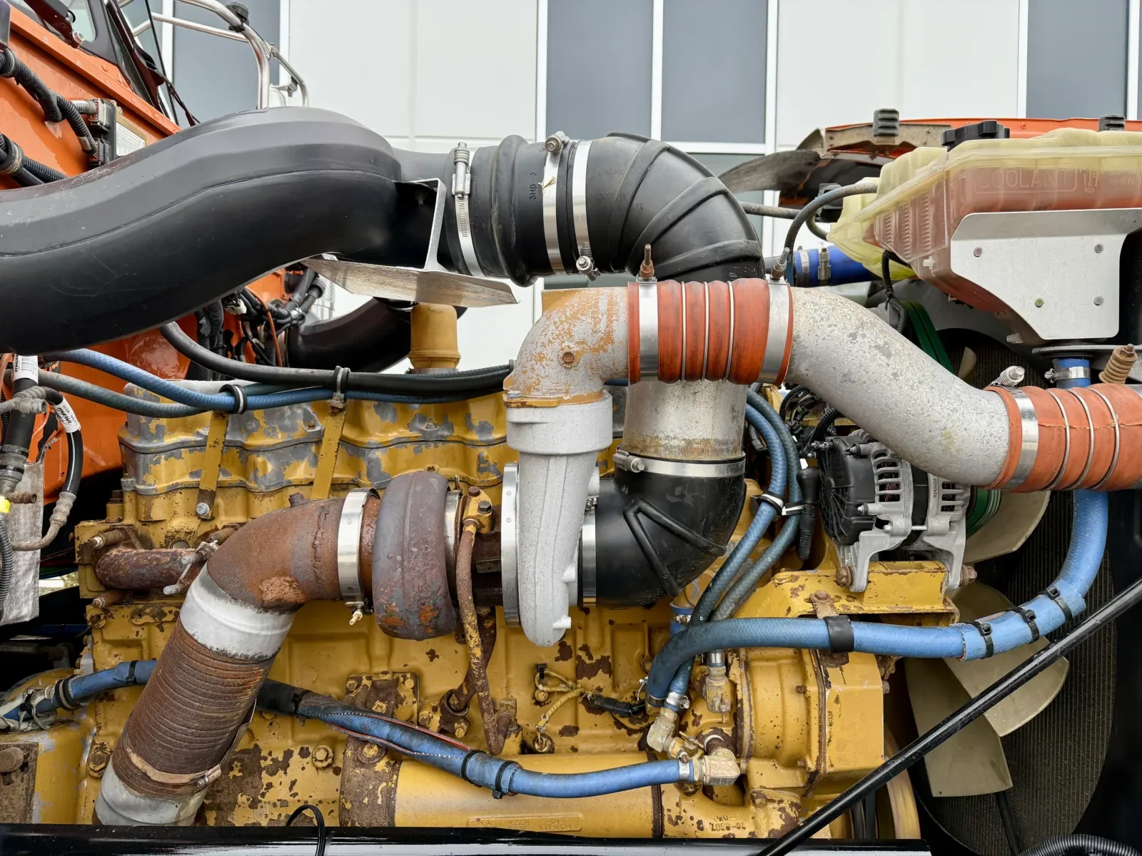 2016 Peterbilt 389 - image 13