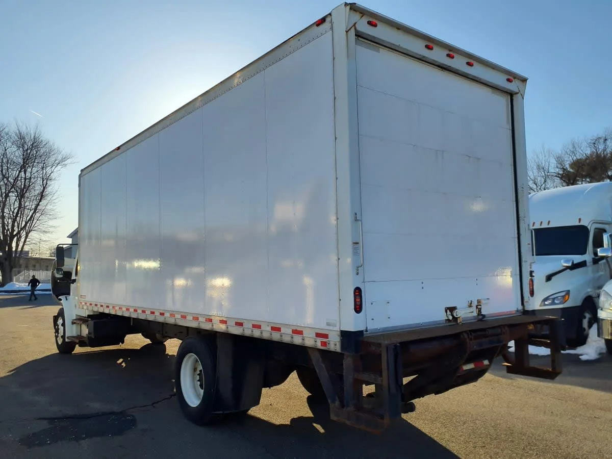 2018 Freightliner M2 106 in Springfield, MA — photo 6