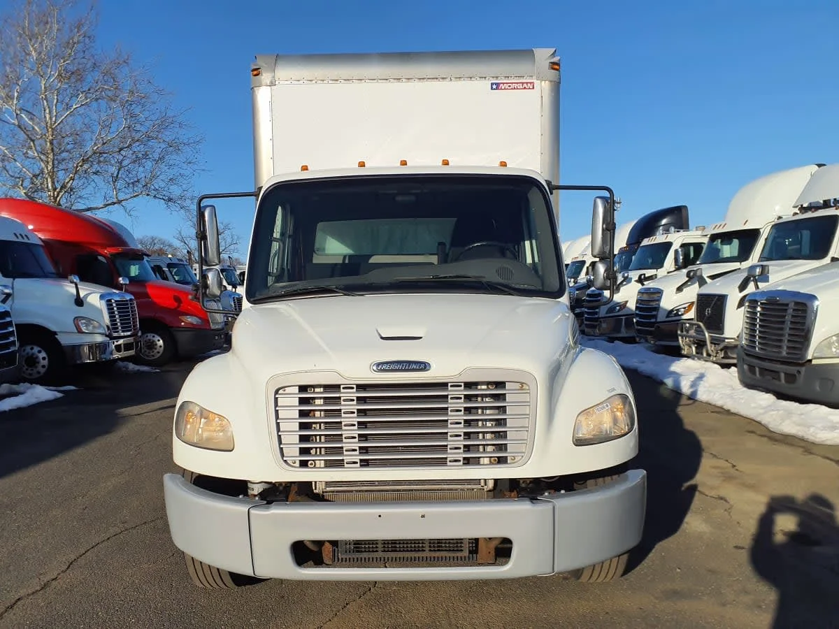 2018 Freightliner M2 106 in Springfield, MA — photo 2