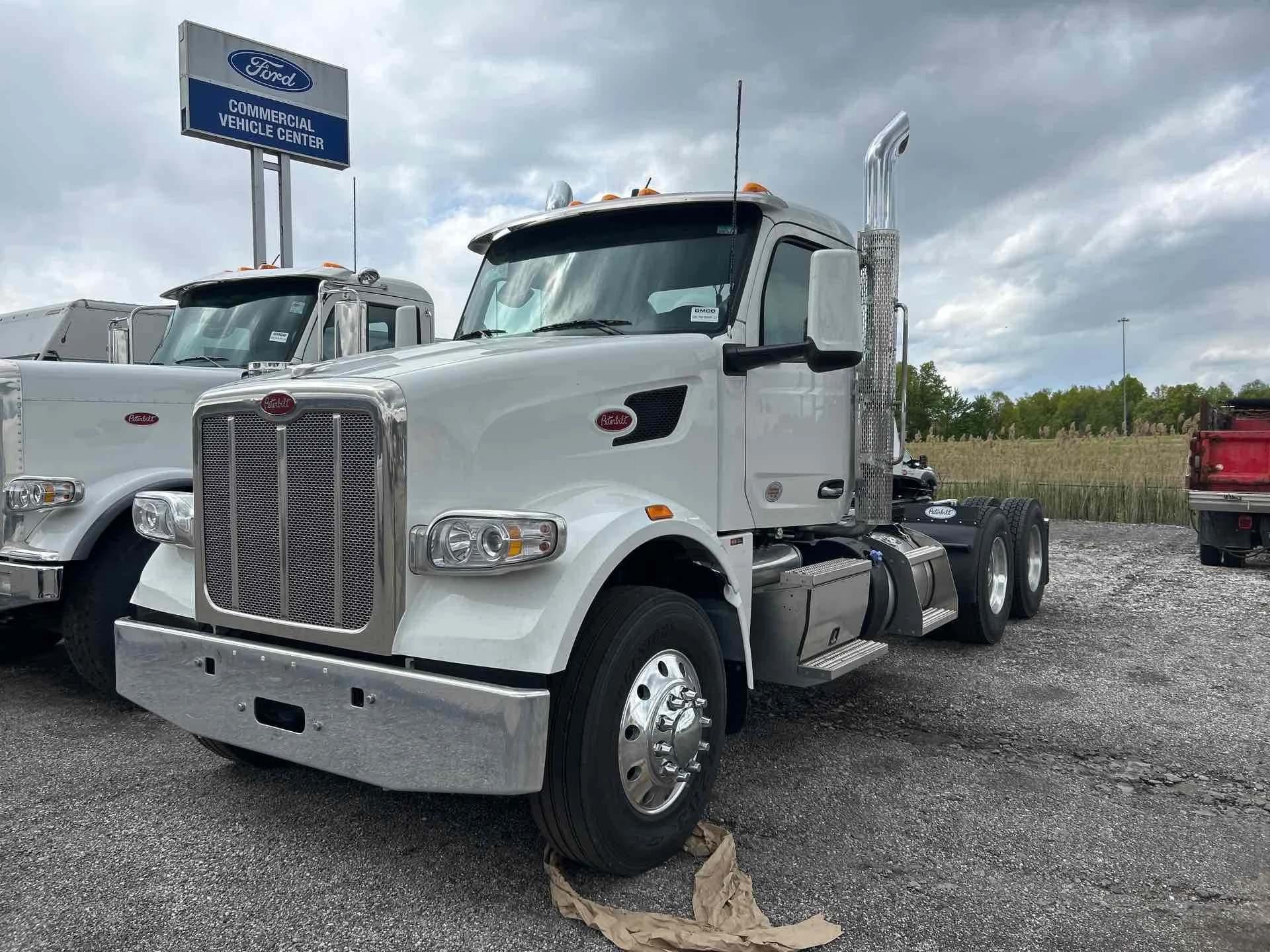 2027 Peterbilt 567 in Youngstown, OH
