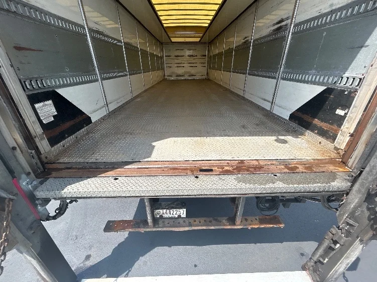 2022 Freightliner eM2 in Indianapolis, IN — photo 10