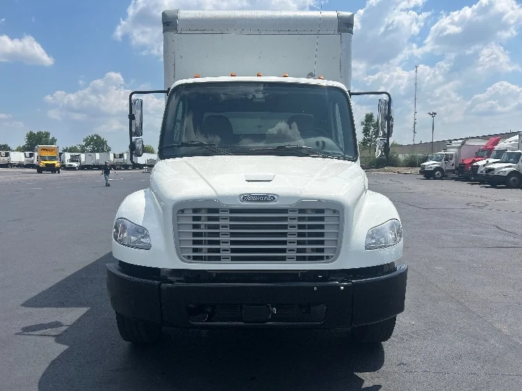 2022 Freightliner eM2 in Indianapolis, IN — photo 2