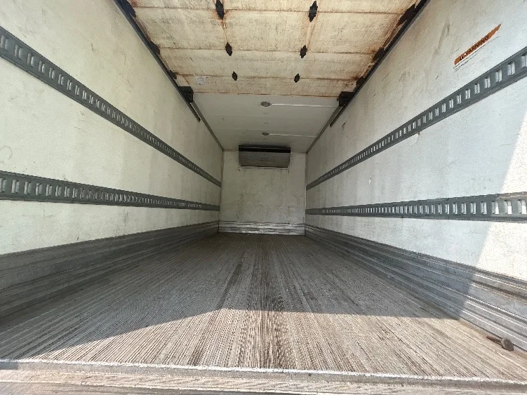 2020 Hino 195 in Montgomery, NY — photo 8