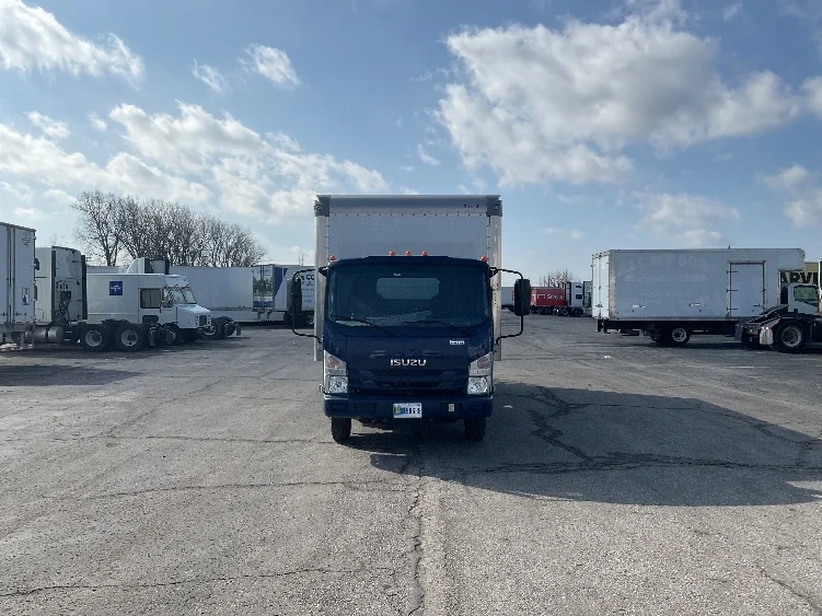 2020 Isuzu NPR - image 2