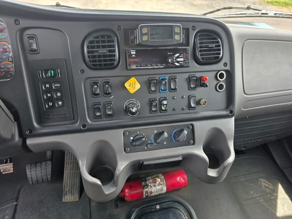 2020 Freightliner M2 106 in Bensalem, PA — photo 12