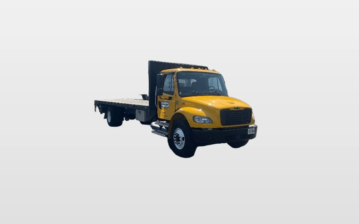 2022 Freightliner M2 106 - image 1