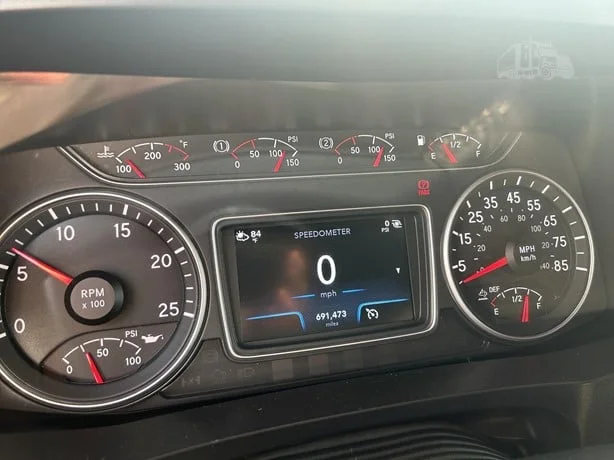 2021 International LoneStar in MN — photo 17