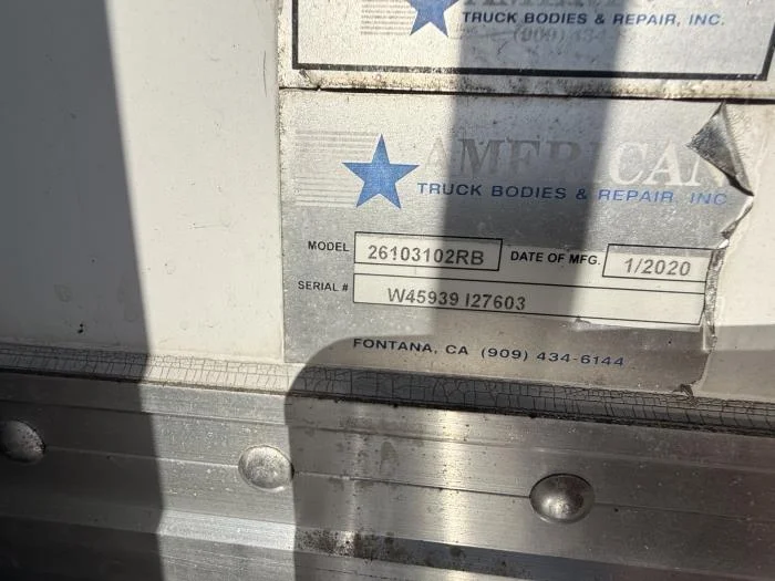 2020 Peterbilt 337 — photo 4