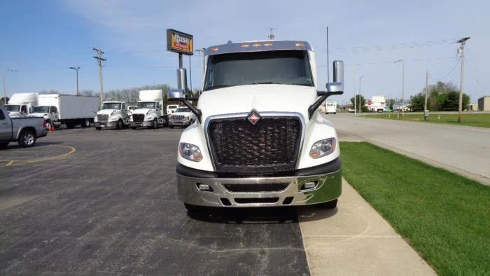 2026 International LT - image 3