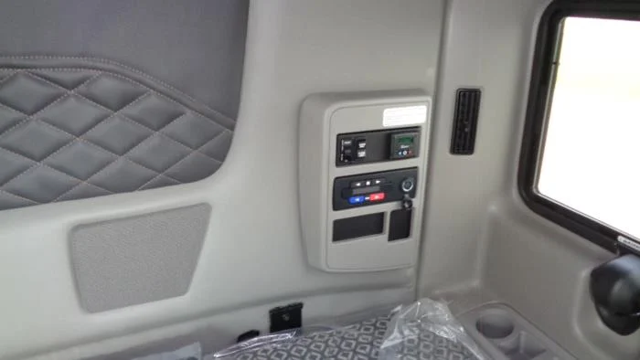 2026 International LT - image 18