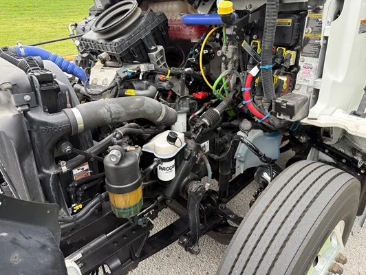 2023 Kenworth T380 in Springfield, MO — photo 43