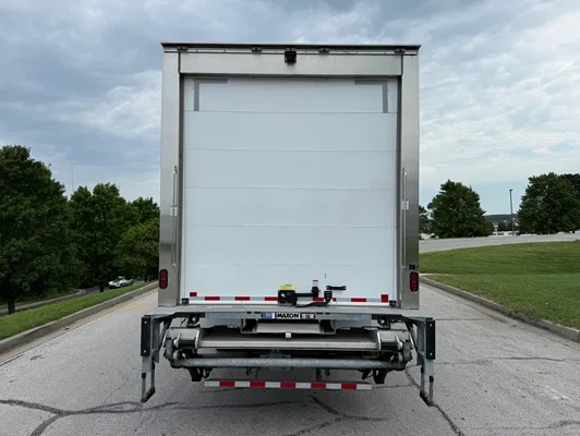 2023 Kenworth T380 in Springfield, MO — photo 14