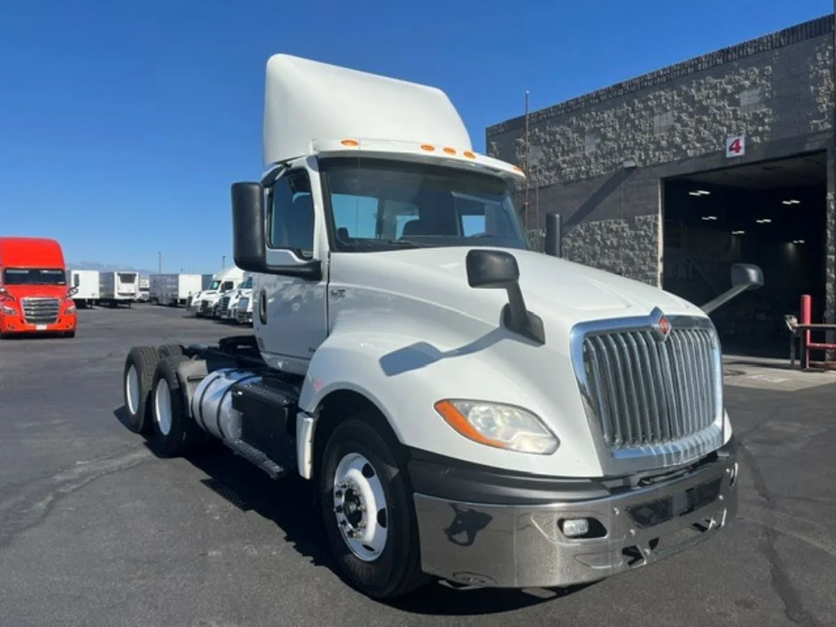 2019 International LT