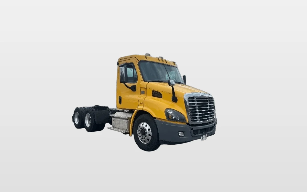 2019 Freightliner - image 1