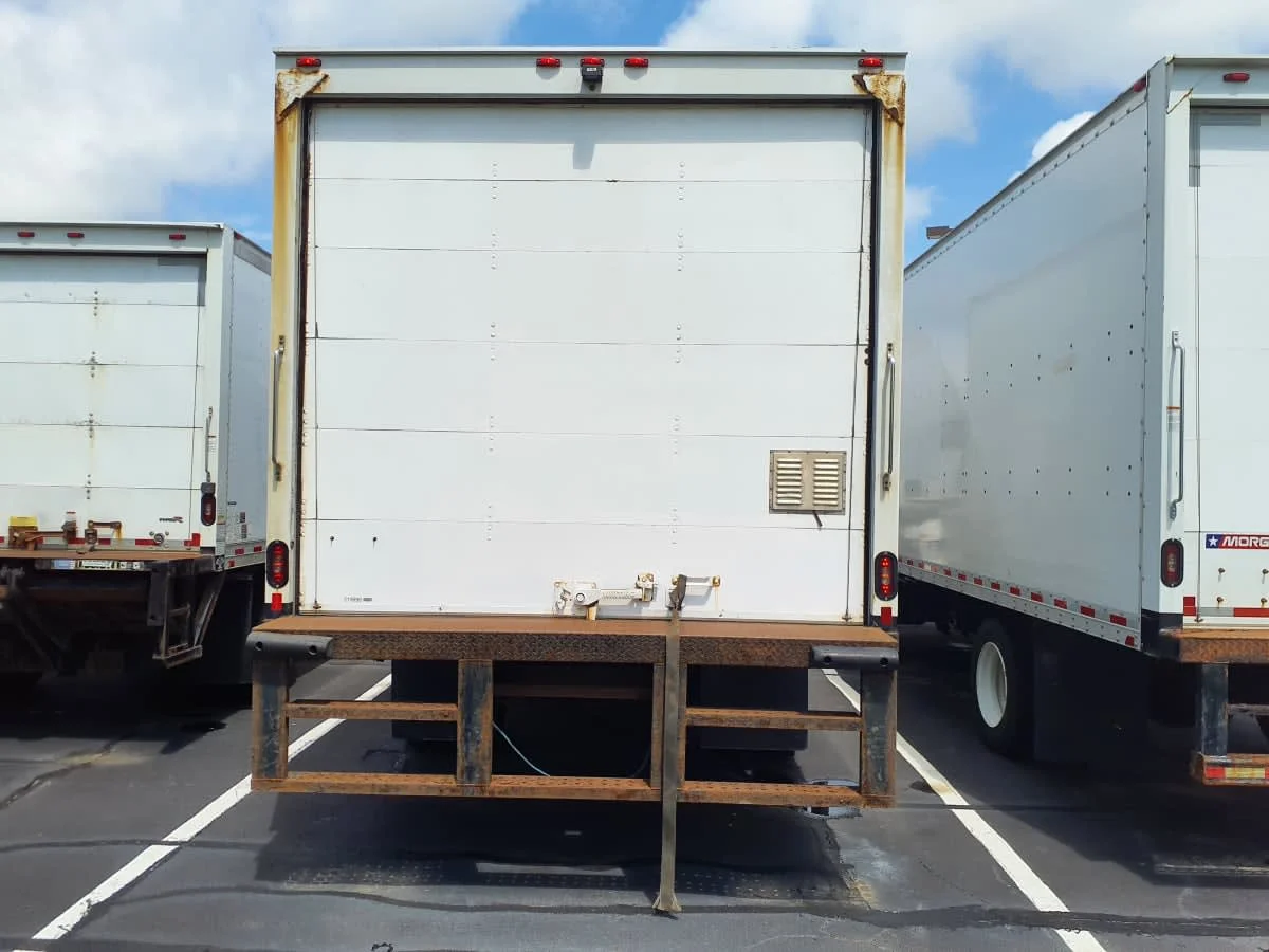 2021 International MV - image 5