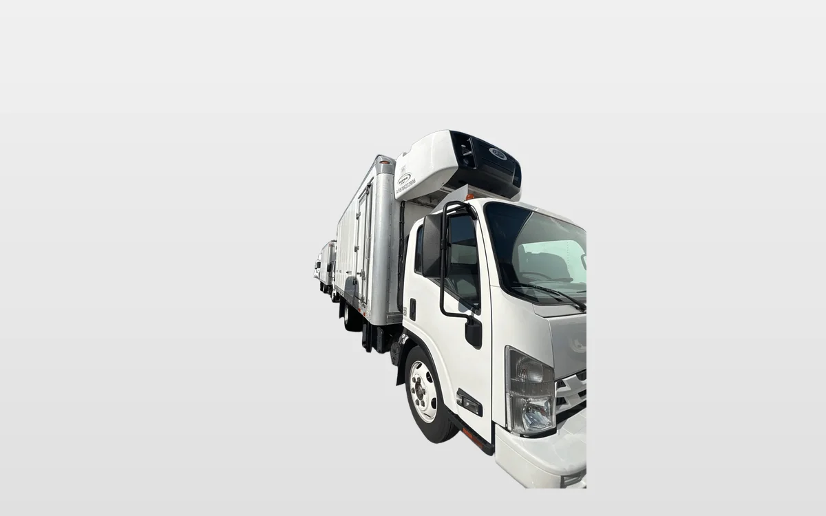 2018 Isuzu NRR - image 1