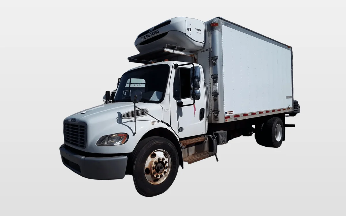 2017 Freightliner M2 106 - image 1